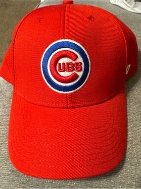 Chicago Cubs Red Baseball Cap - Official Team Logo